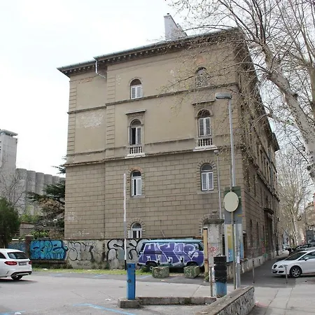 Apartment Platana Rijeka Exterior photo